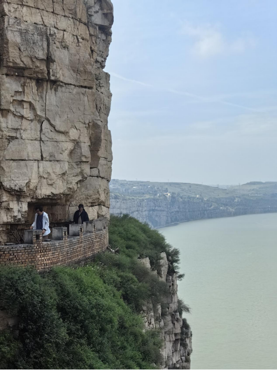 “走遍中国”采风黄河古渡口:赏当然胜景,寻黄河文脉