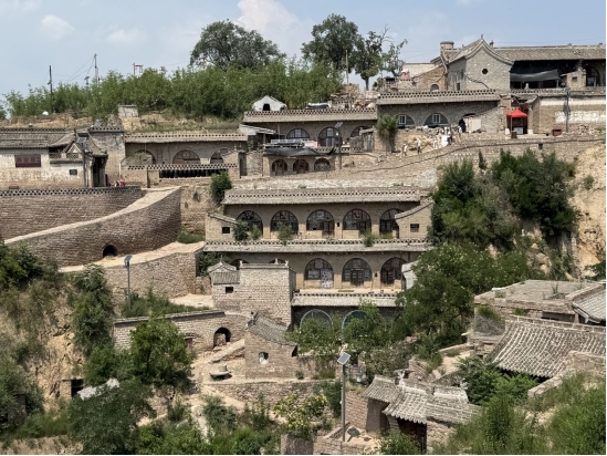 ​“走遍中国”采风碛口古镇与李家山，溯晋商文化之源